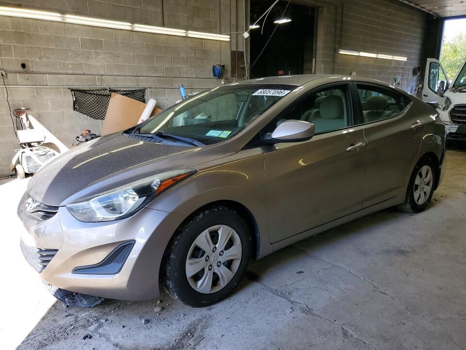 2016 HYUNDAI Elantra