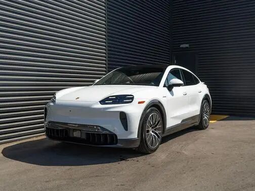 2026 PORSCHE Cayenne