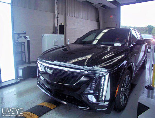 2024 CADILLAC Lyriq