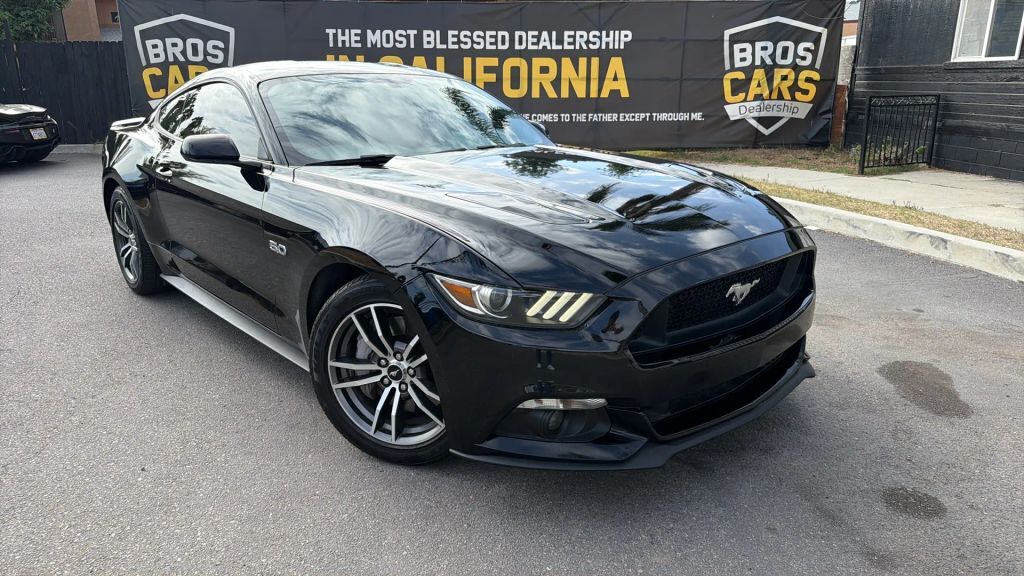 2015 FORD Mustang