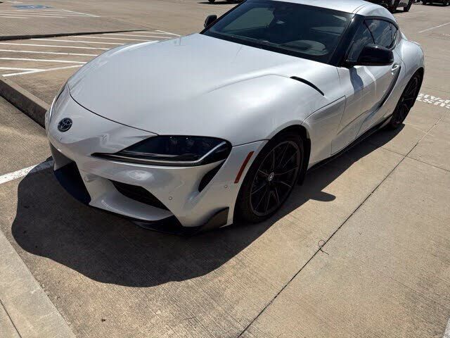 2024 TOYOTA Supra