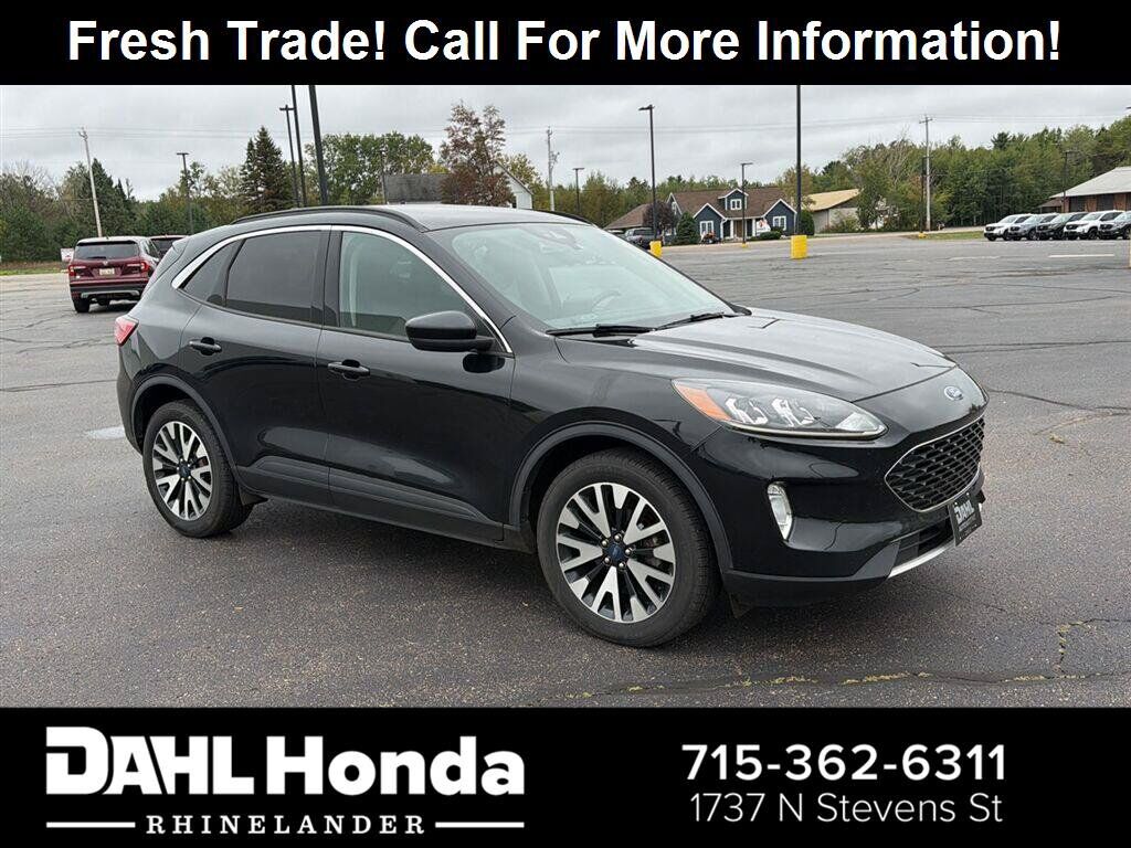 2020 FORD Escape
