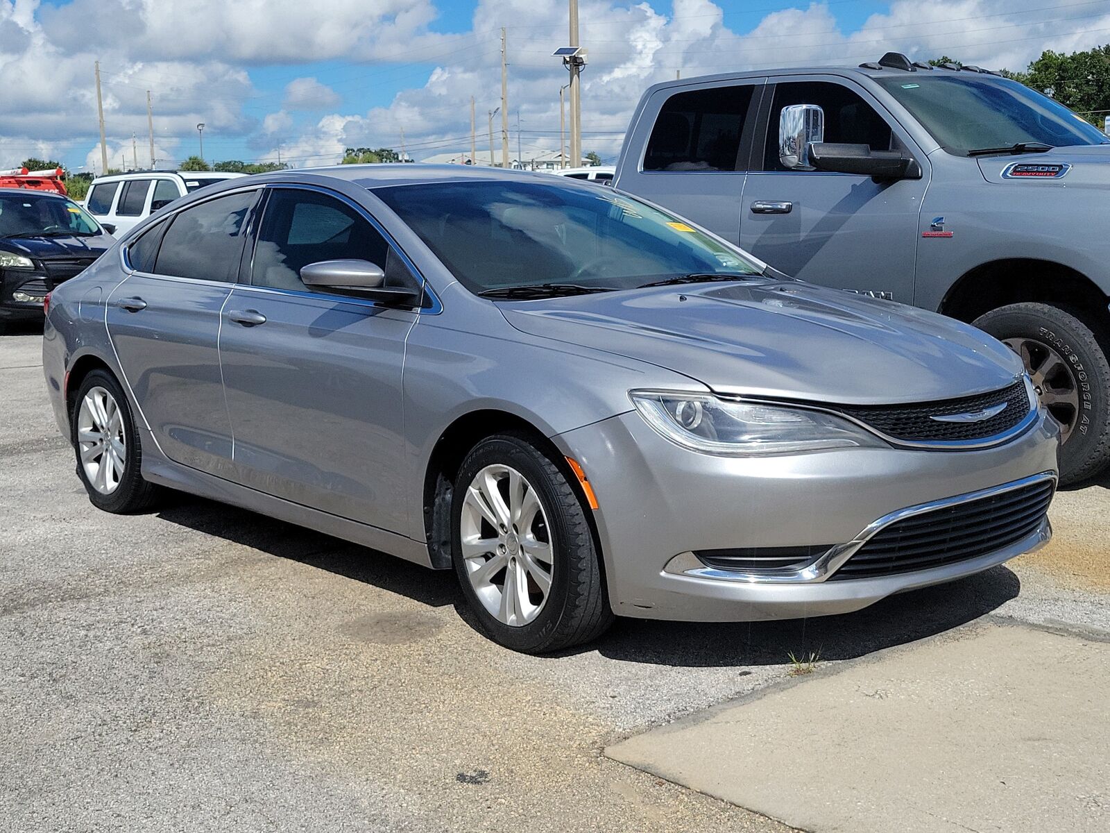 2015 CHRYSLER 200