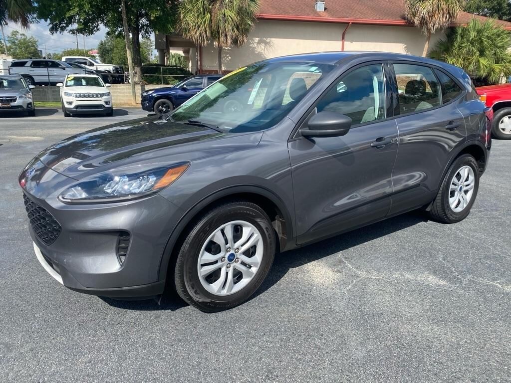 2021 FORD Escape