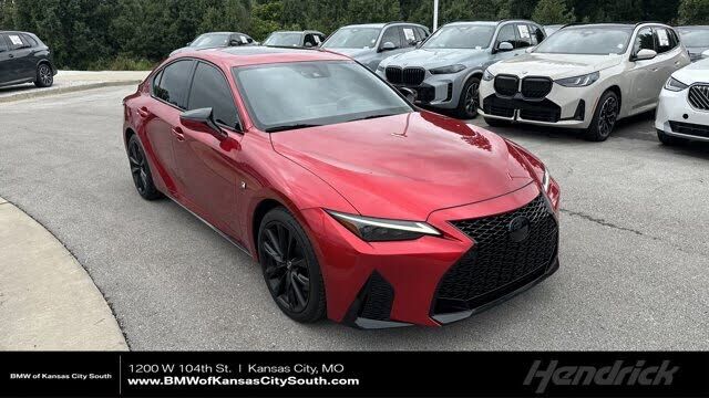2023 LEXUS IS