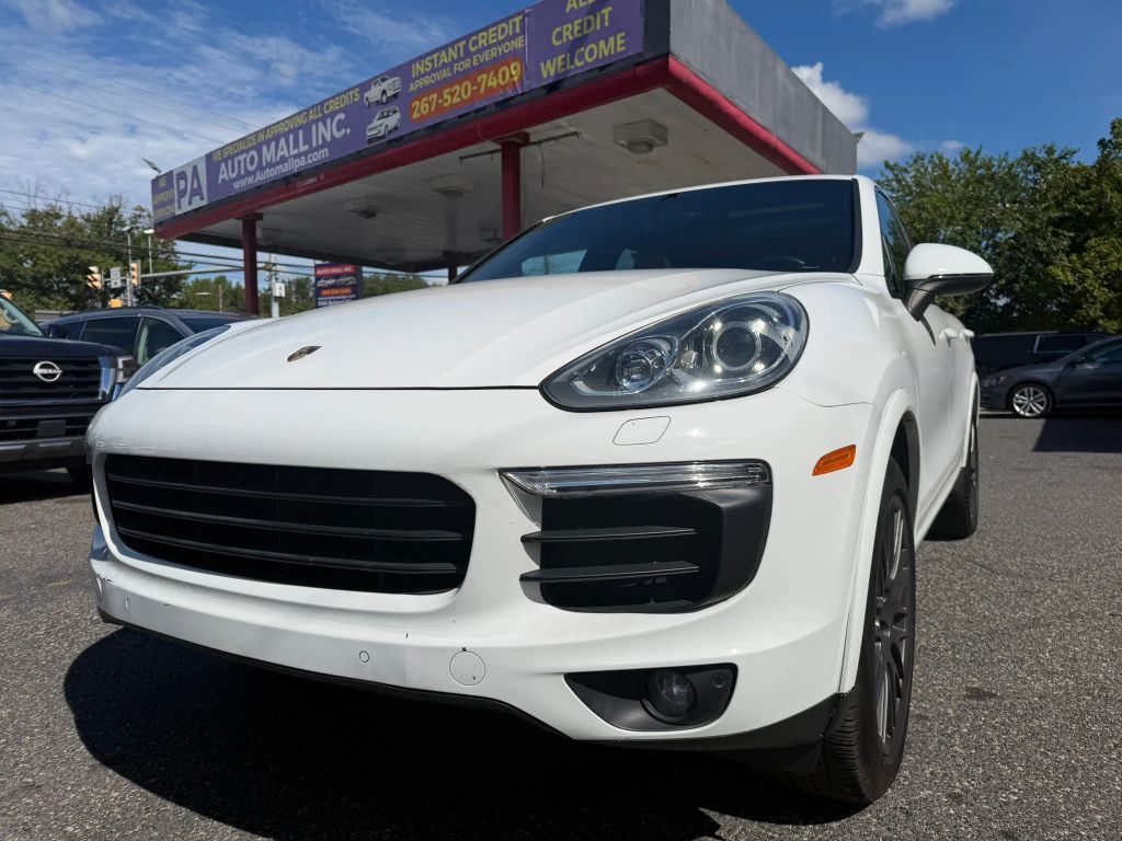 2017 PORSCHE Cayenne