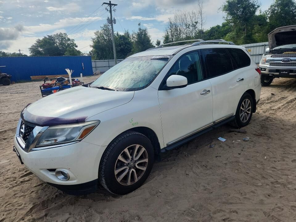 2016 NISSAN Pathfinder
