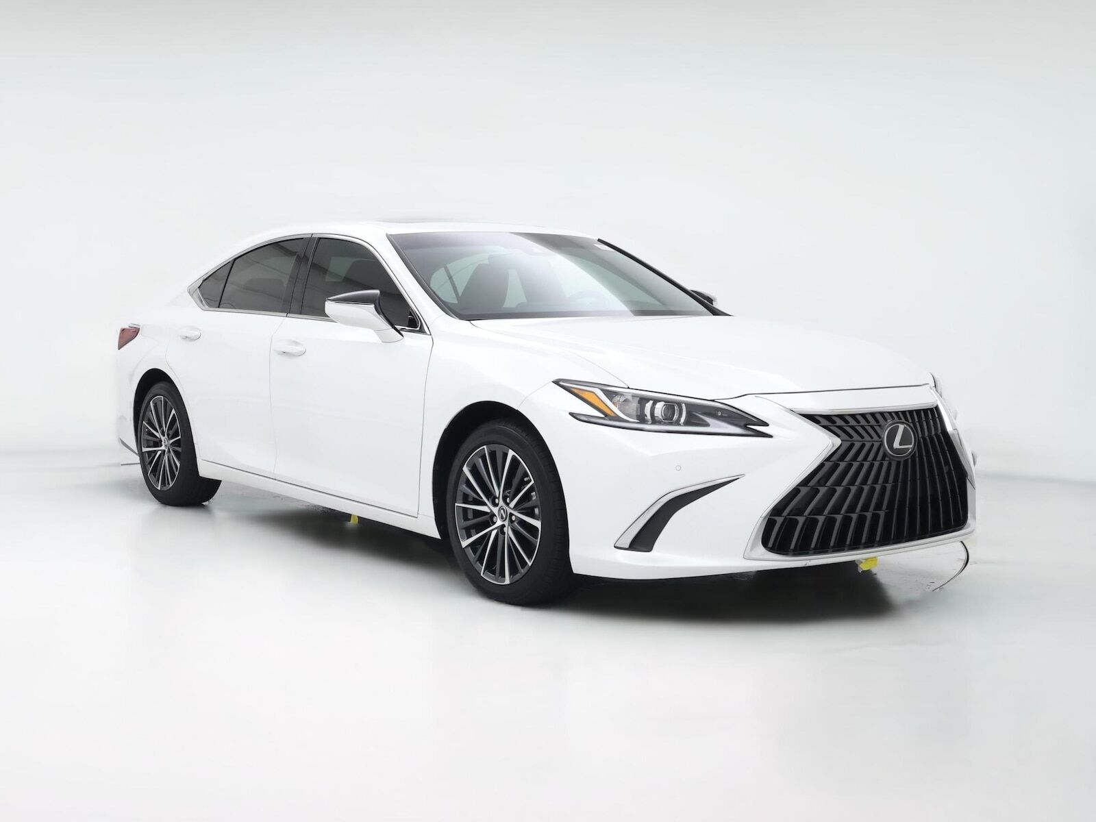 2025 LEXUS ES