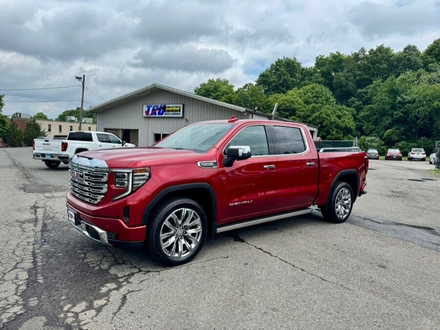 2024 GMC Sierra