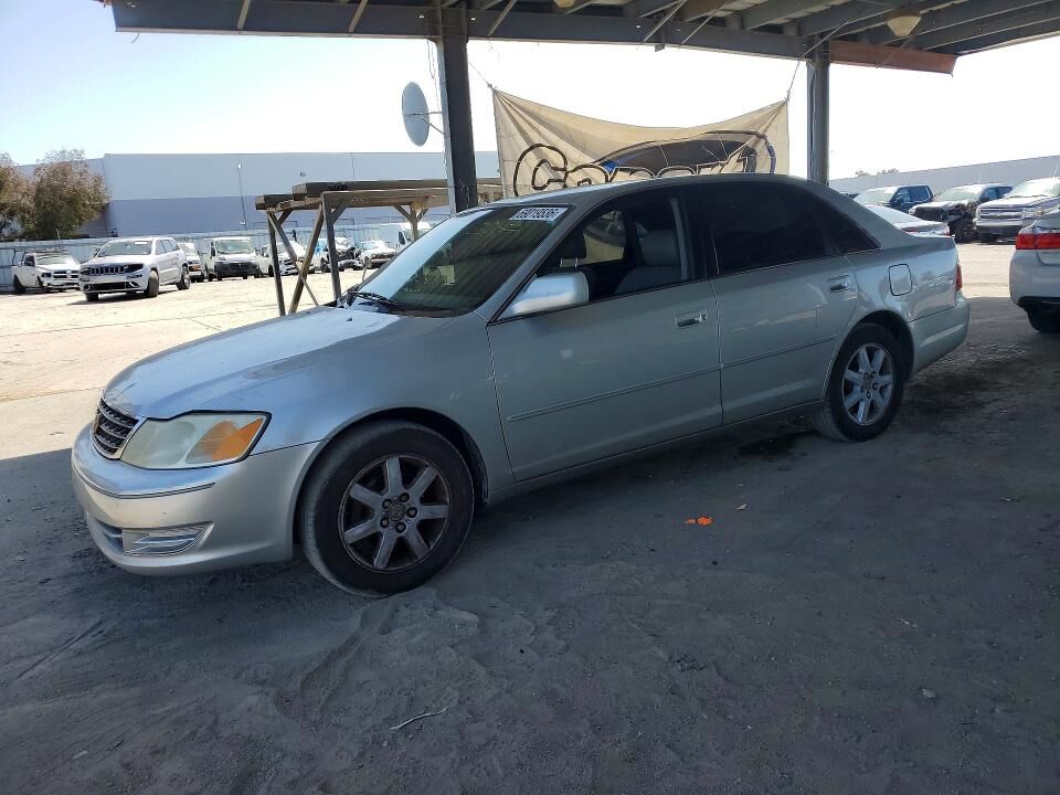 2003 TOYOTA Avalon