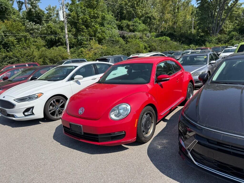 2012 VOLKSWAGEN Beetle