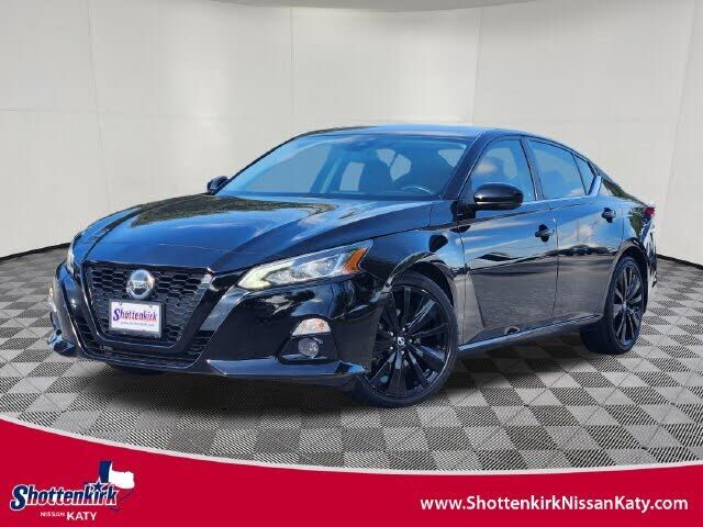 2022 NISSAN Altima