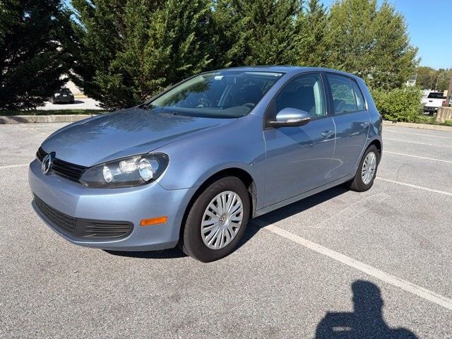 2010 VOLKSWAGEN Golf