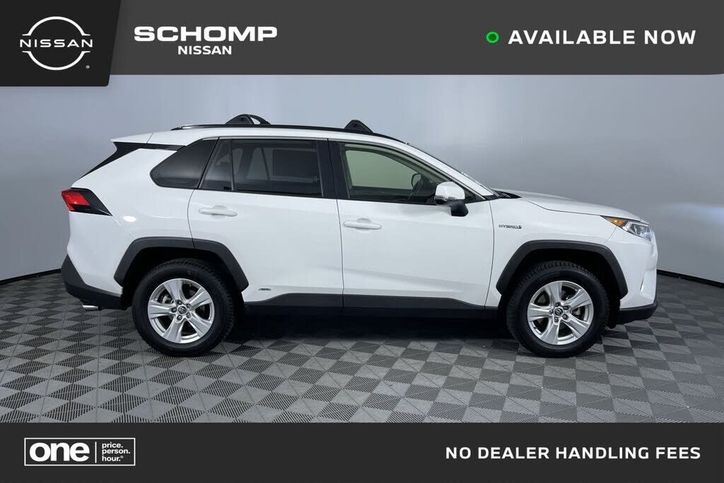2020 TOYOTA RAV4