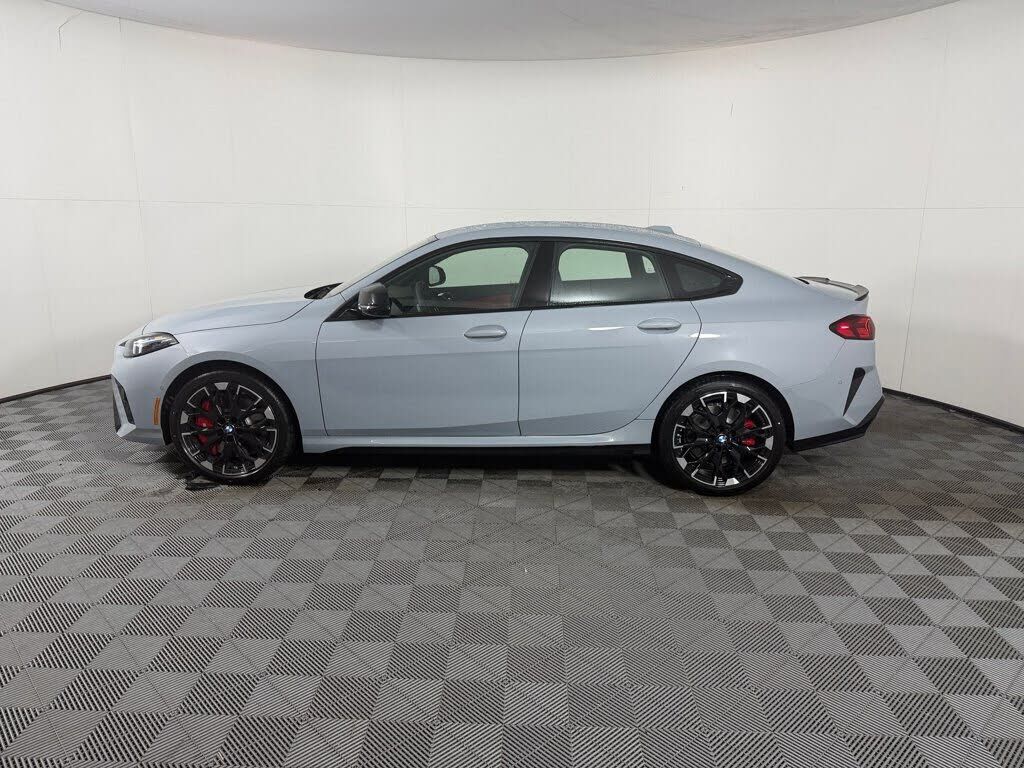 2026 BMW M235