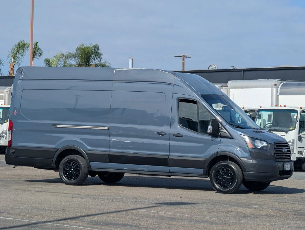 2019 FORD Transit