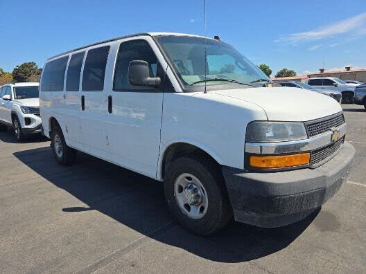2019 CHEVROLET Express