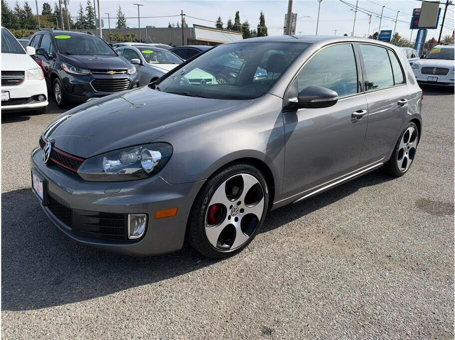 2012 VOLKSWAGEN GTI