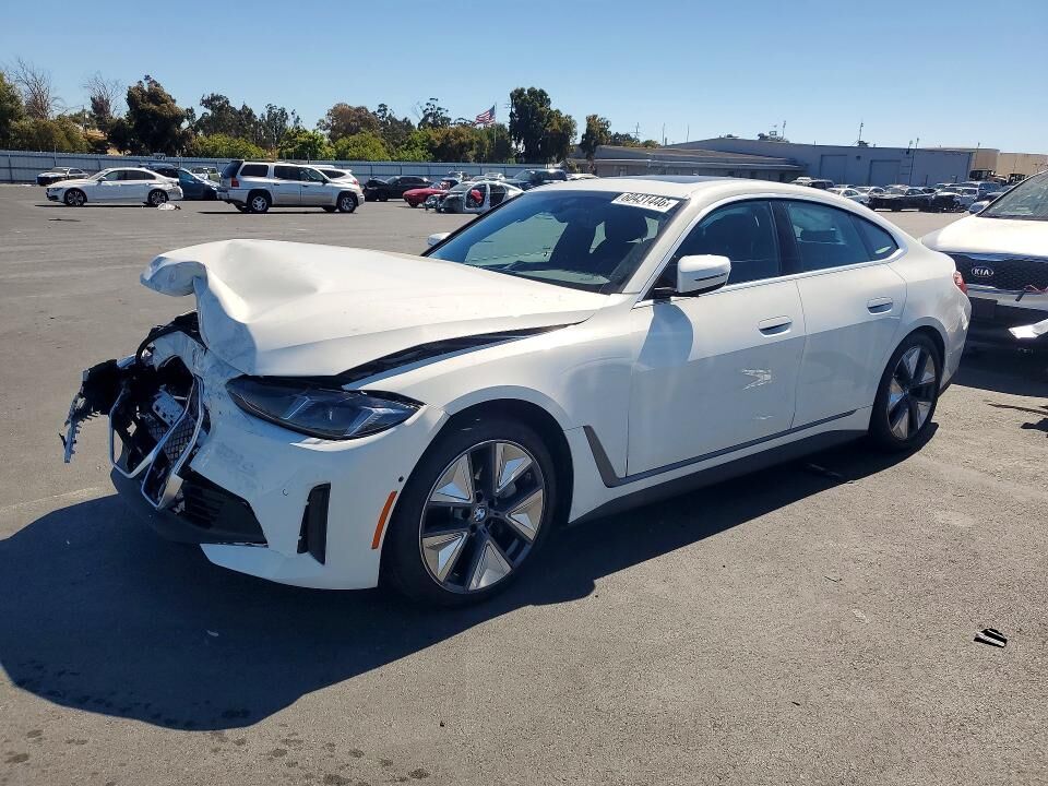 2025 BMW i4