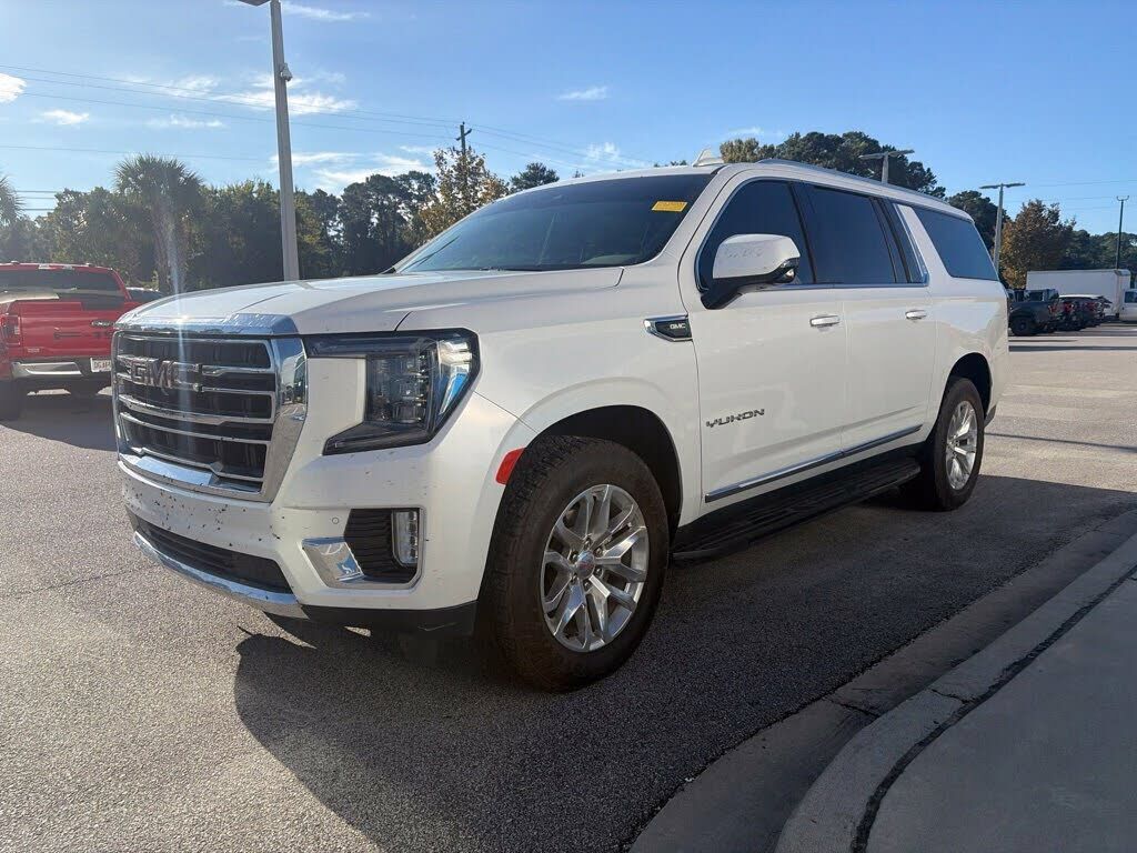2023 GMC Yukon XL
