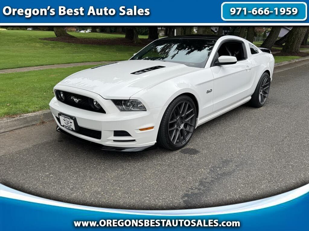 2013 FORD Mustang