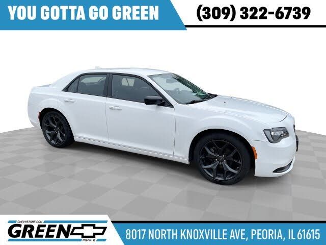 2022 CHRYSLER 300