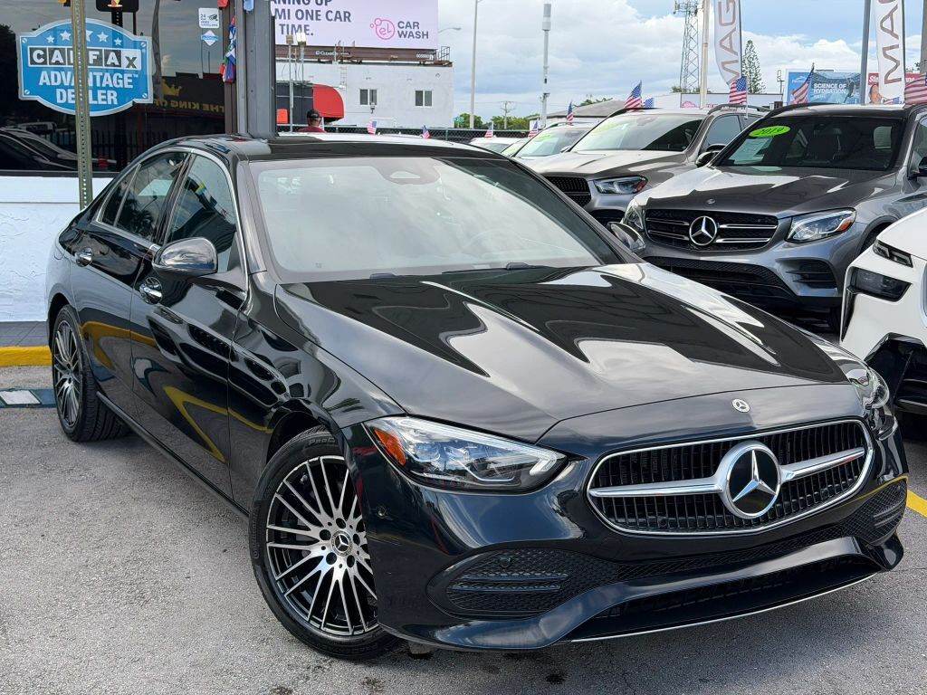 2025 MERCEDES-BENZ C-Class