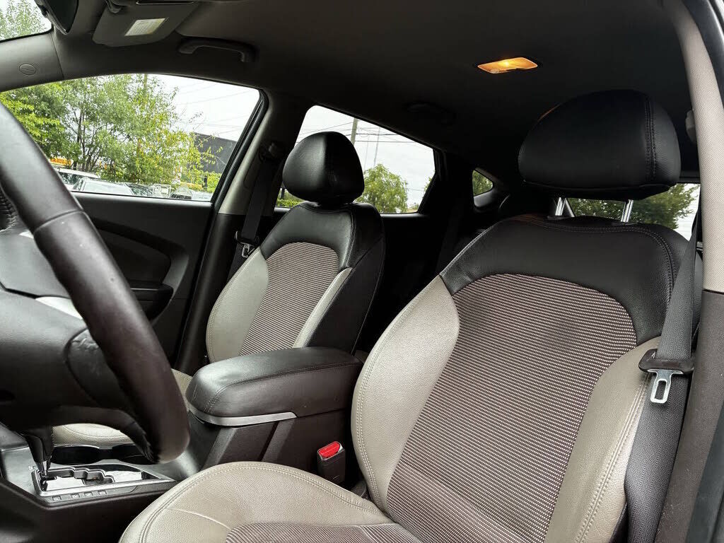 2013 HYUNDAI Tucson