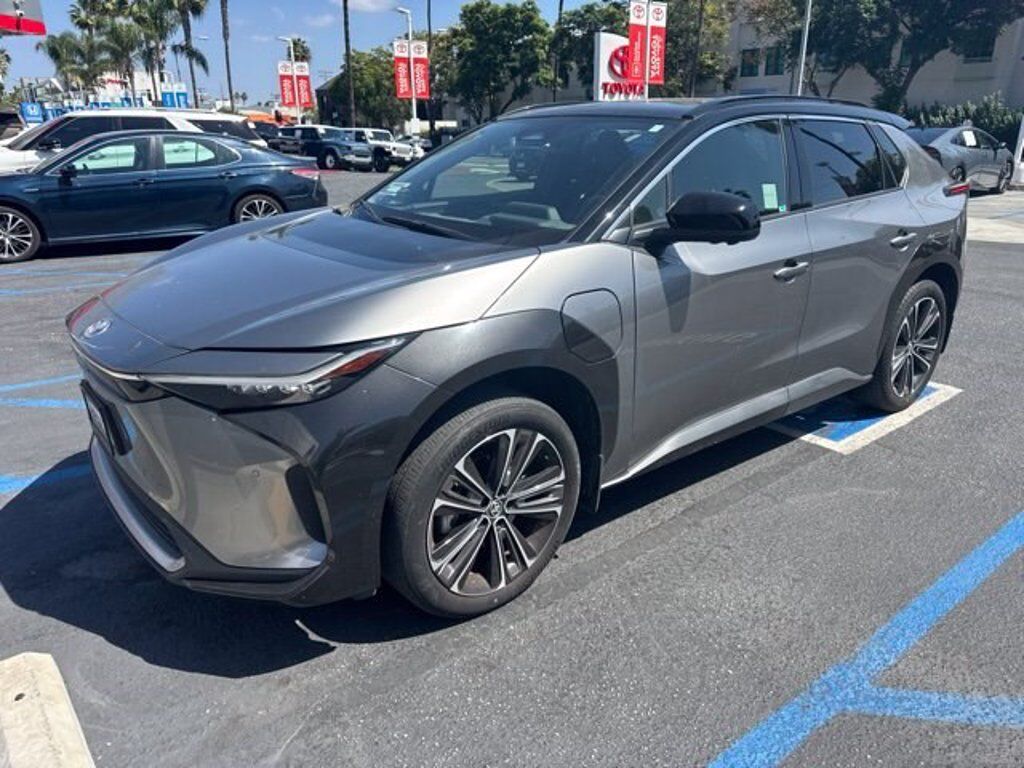 2023 TOYOTA bZ4X