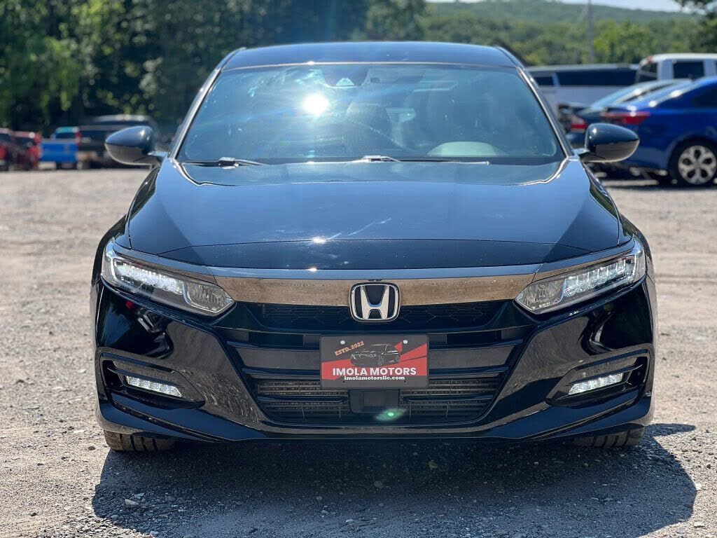 2018 HONDA Accord