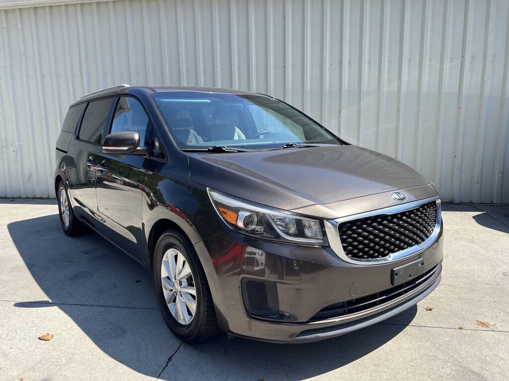 2016 KIA Sedona