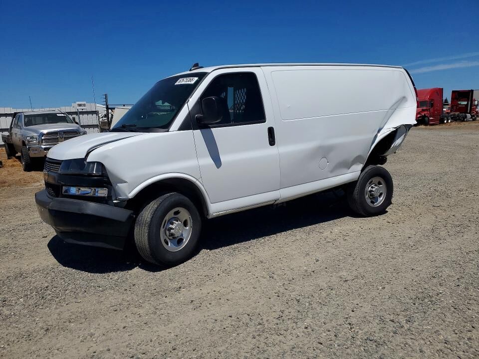 2023 CHEVROLET Express