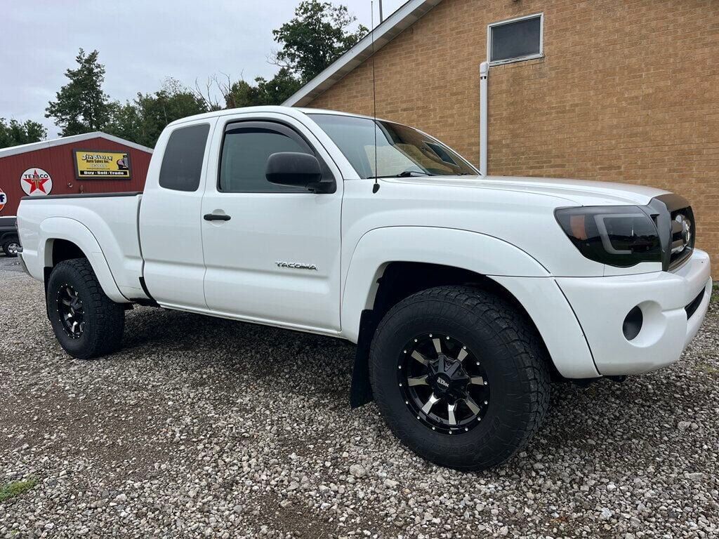 2009 TOYOTA Tacoma