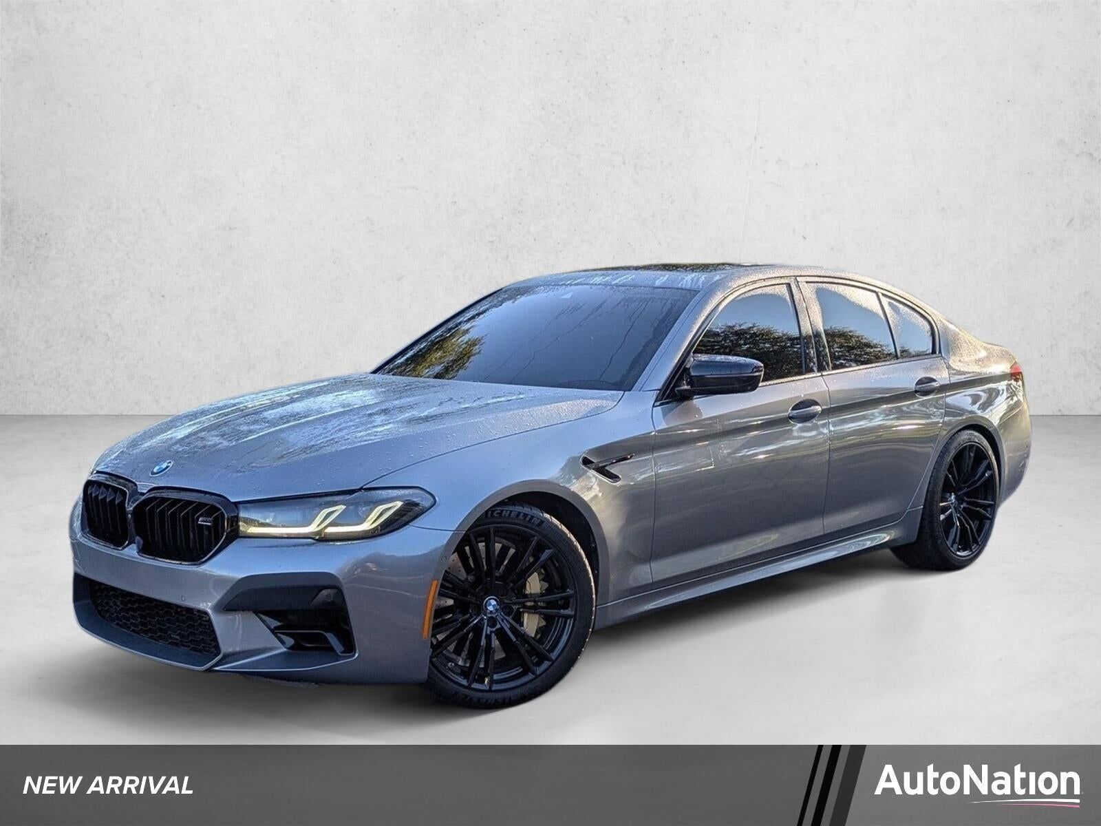 2023 BMW M5