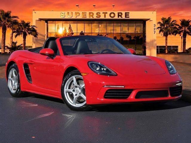 2024 PORSCHE 718