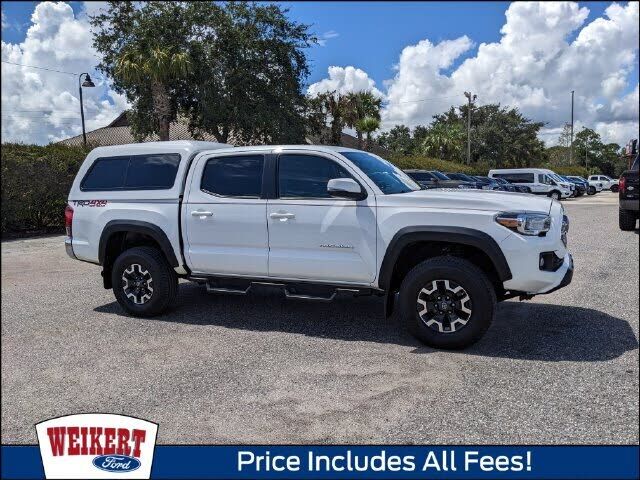 2016 TOYOTA Tacoma