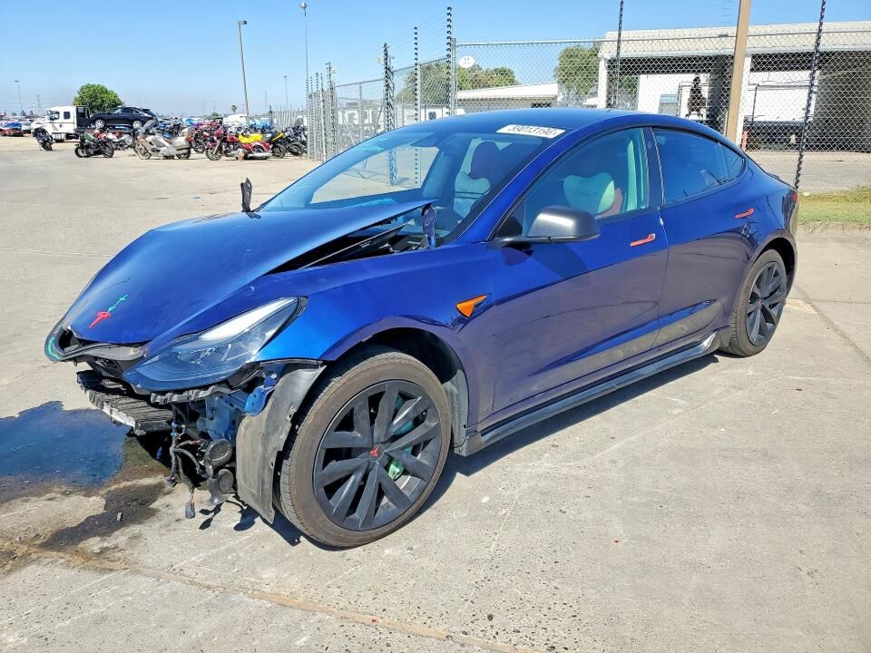 2023 TESLA Model 3