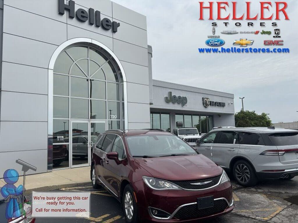 2020 CHRYSLER Pacifica