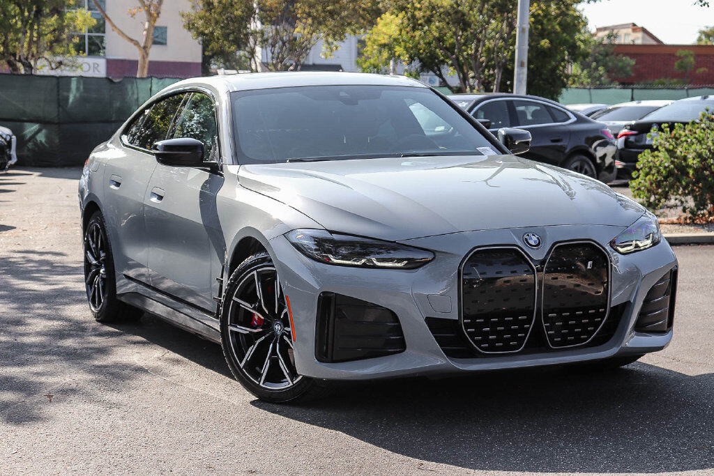 2024 BMW i4