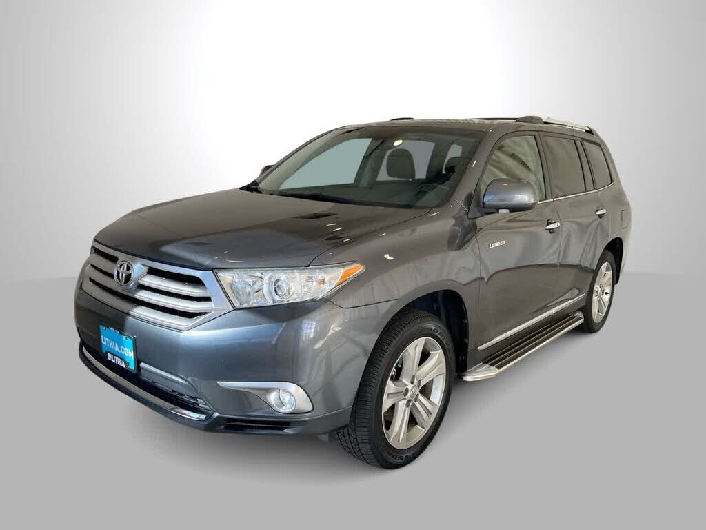 2013 TOYOTA Highlander