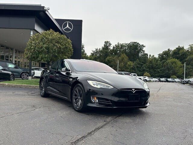 2018 TESLA Model S