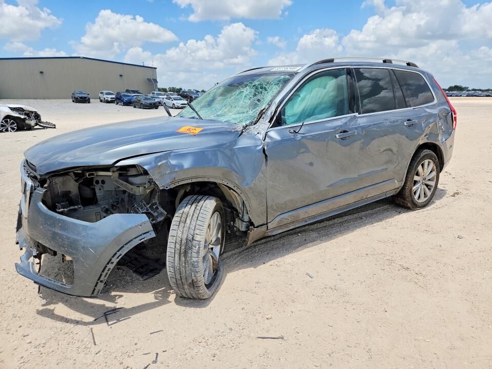 2018 VOLVO XC90