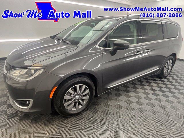 2019 CHRYSLER Pacifica