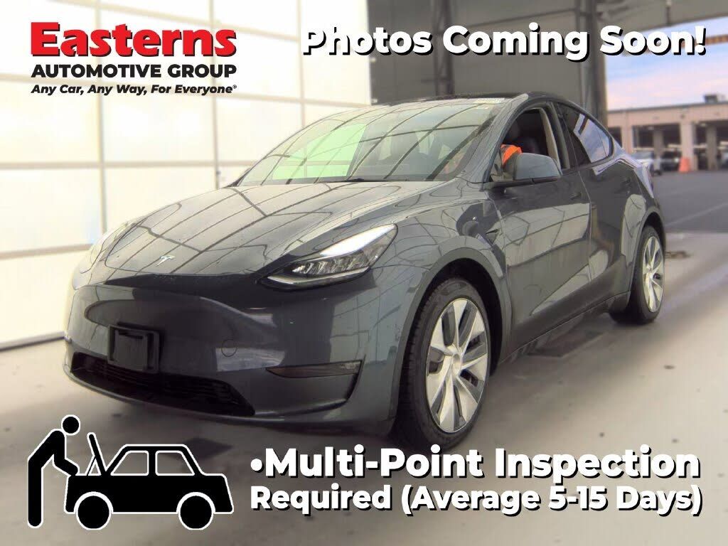 2022 TESLA Model Y