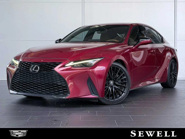 2022 LEXUS IS