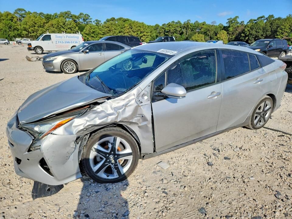 2018 TOYOTA PRIUS