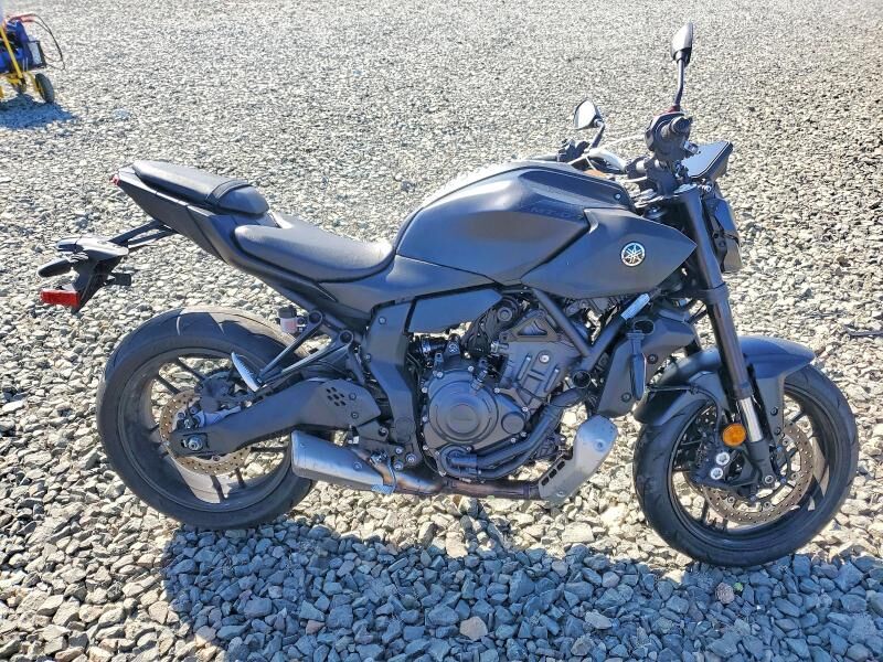 2025 YAMAHA MT-07