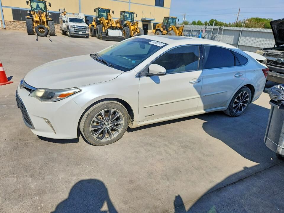 2016 TOYOTA Avalon