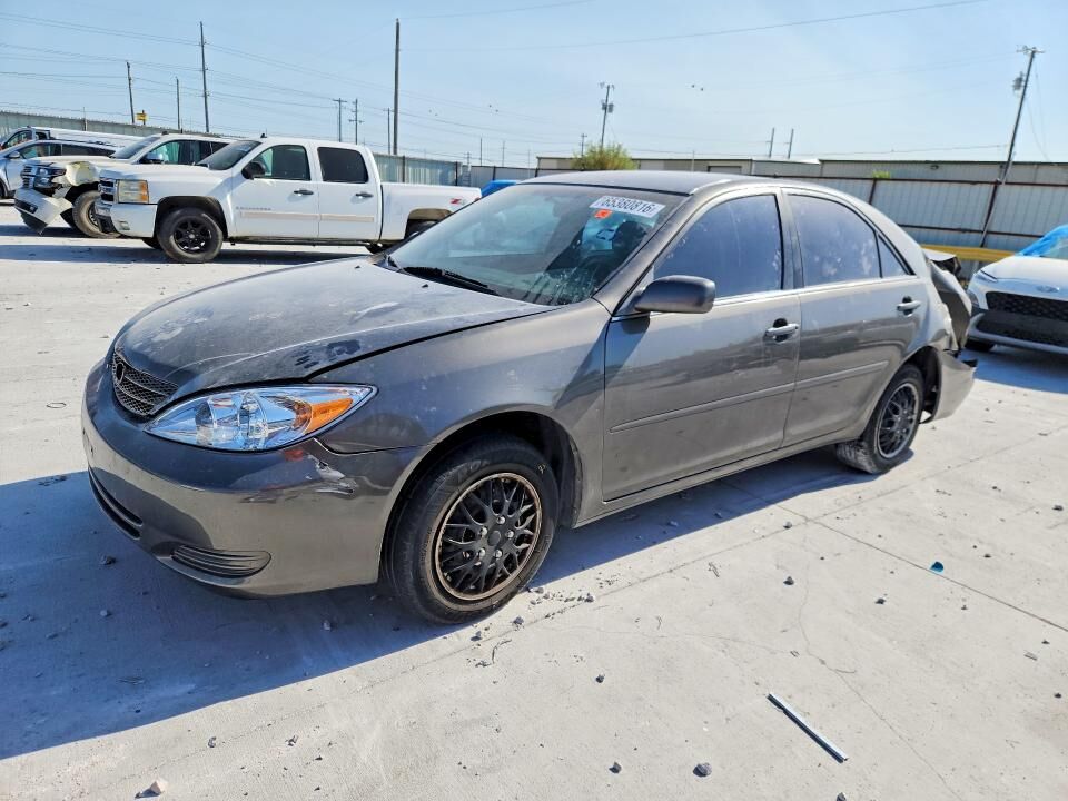 2004 TOYOTA Camry