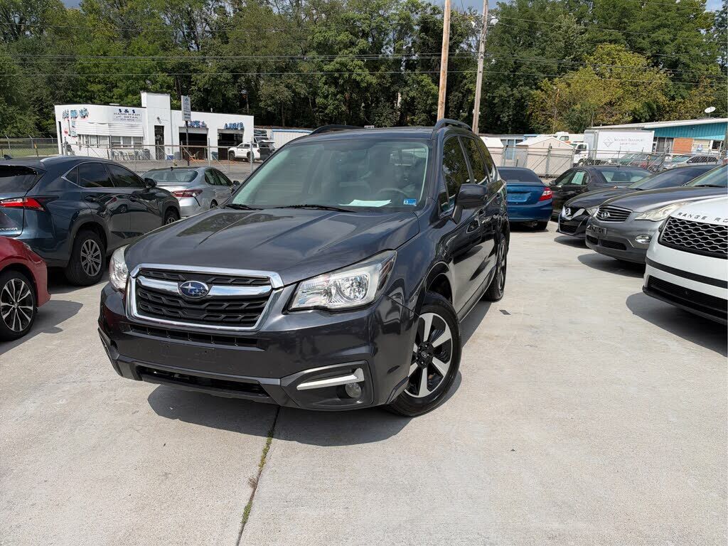 2017 SUBARU Forester